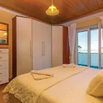 Stunning In With Wifi Apartament Dramalj