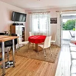 Apartament Stunning In With Wifi Dramalj