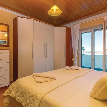 Stunning In With Wifi Apartment Dramalj